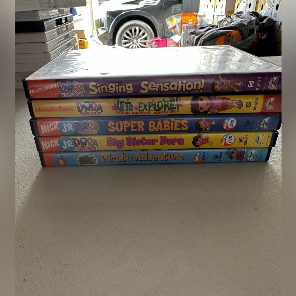 5 Dora the Explorer Dvd